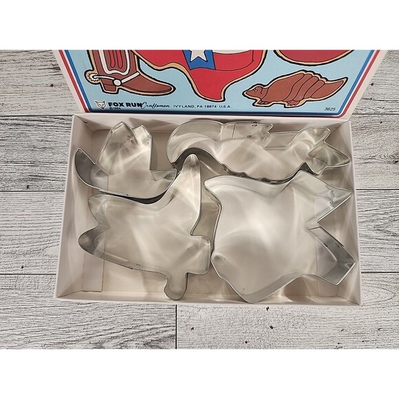 Vintage Metal TEXAS Cookie Cutters 1984 Fox Run State Boot Cowboy Hat Armadillo - Picture 4 of 5